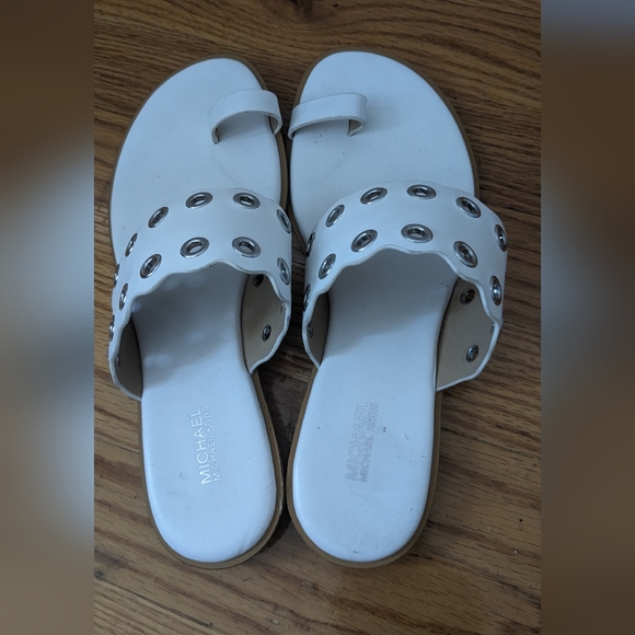 Womens Michael Kors Patty Flat Toe Ring Slip On Sandals, Optic White 8 - Picture 3 of 11